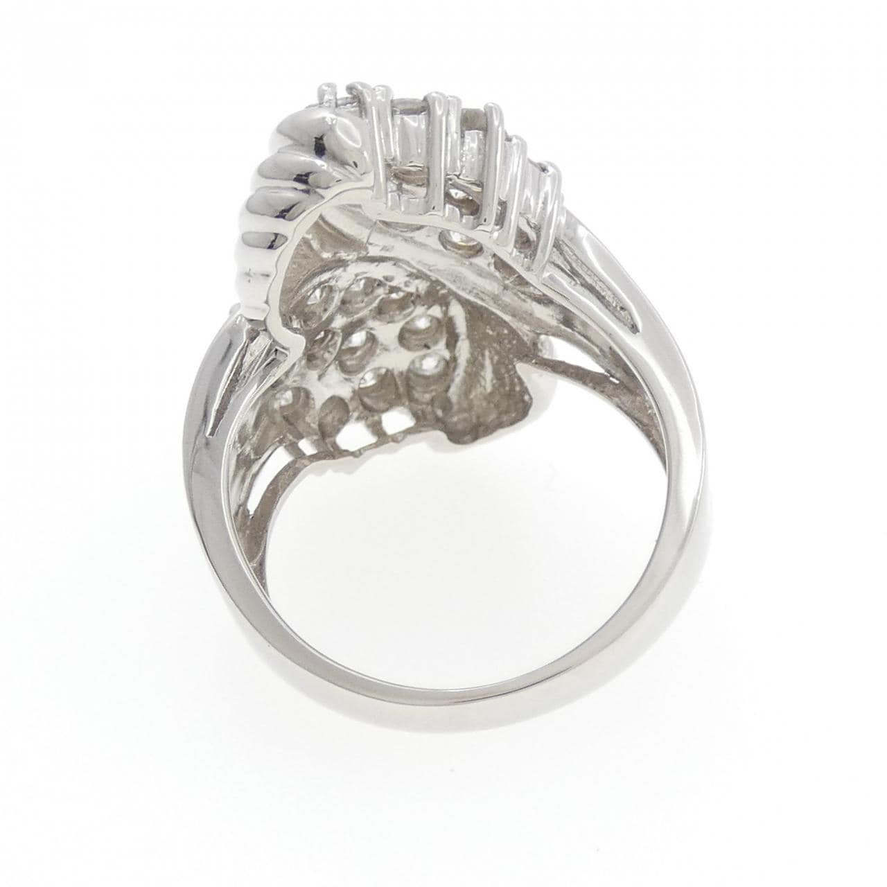 PT900 ダイヤモンド リング 1.60CT