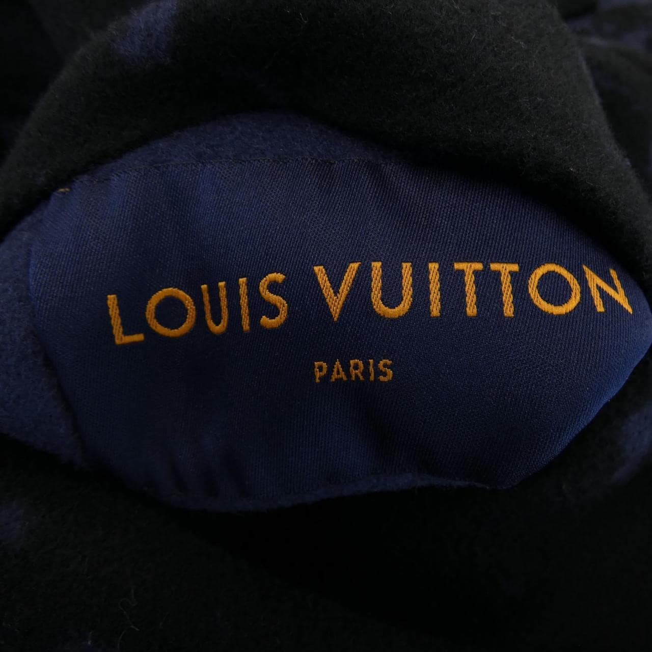 ルイヴィトン LOUIS VUITTON リバーシブルカモダブルフェイス HIC05WTSW コート