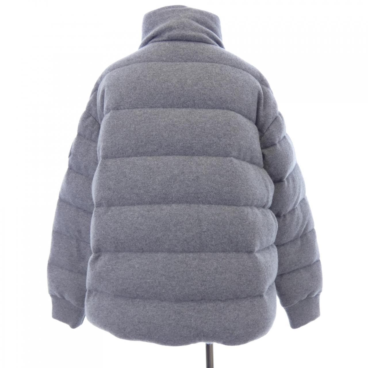 モンクレール MONCLER CAYEUX ダウンジャケット
