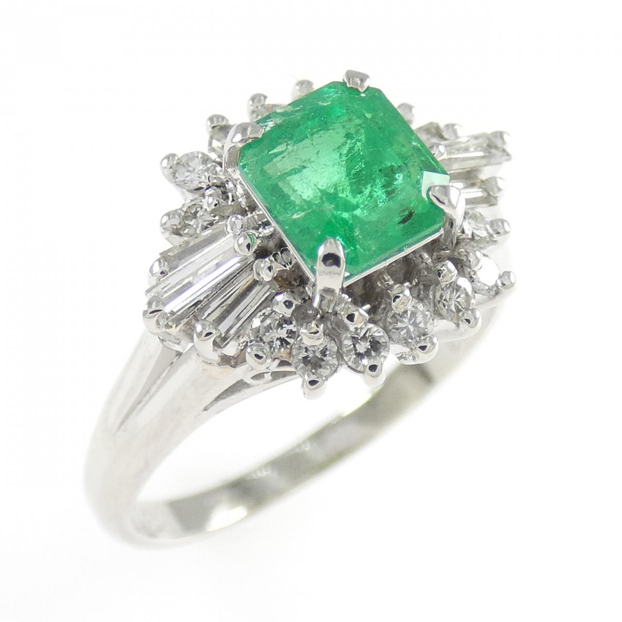 PT900 エメラルド リング 0.78CT