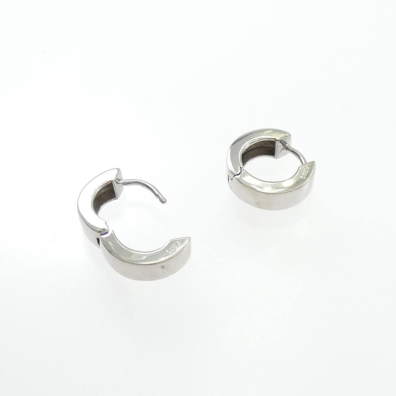 K18WG ピアス