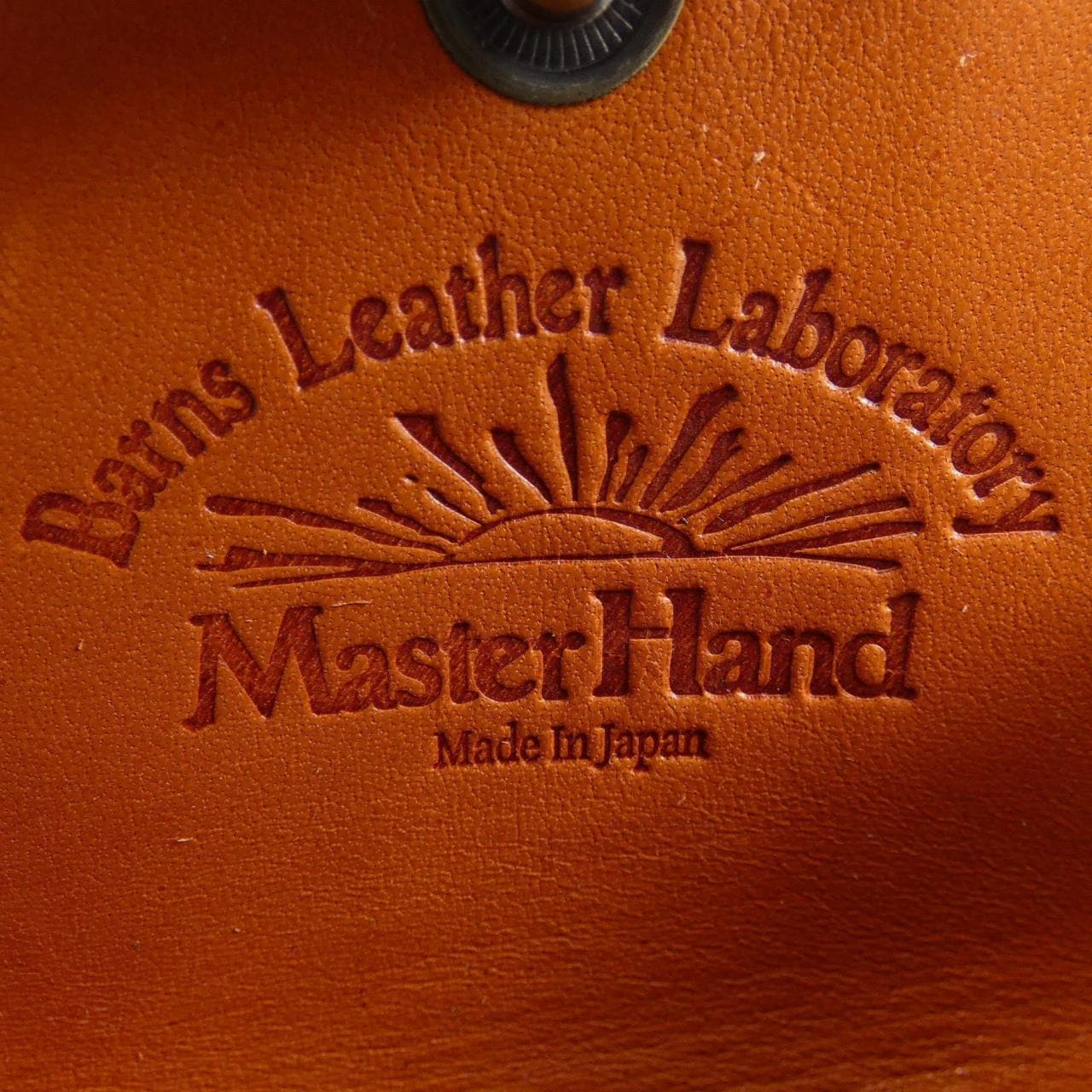 MASTERHAND WALLET