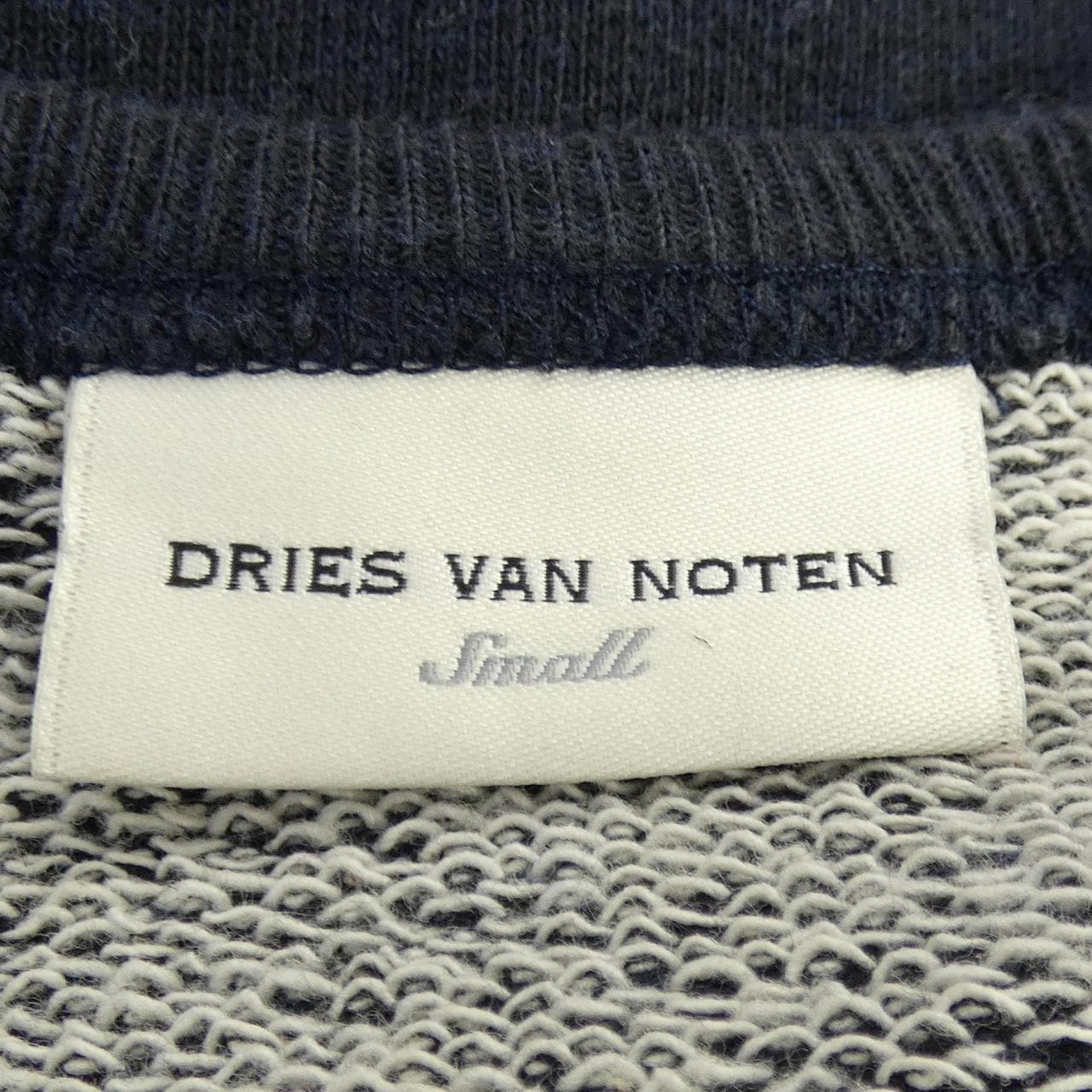 ドリスヴァンノッテン DRIES VAN NOTEN トップス