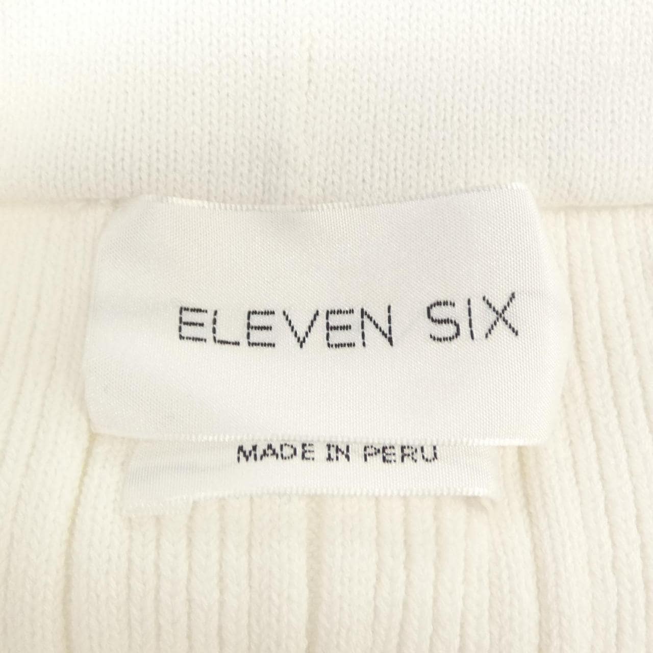 ELEVEN SIX スカート