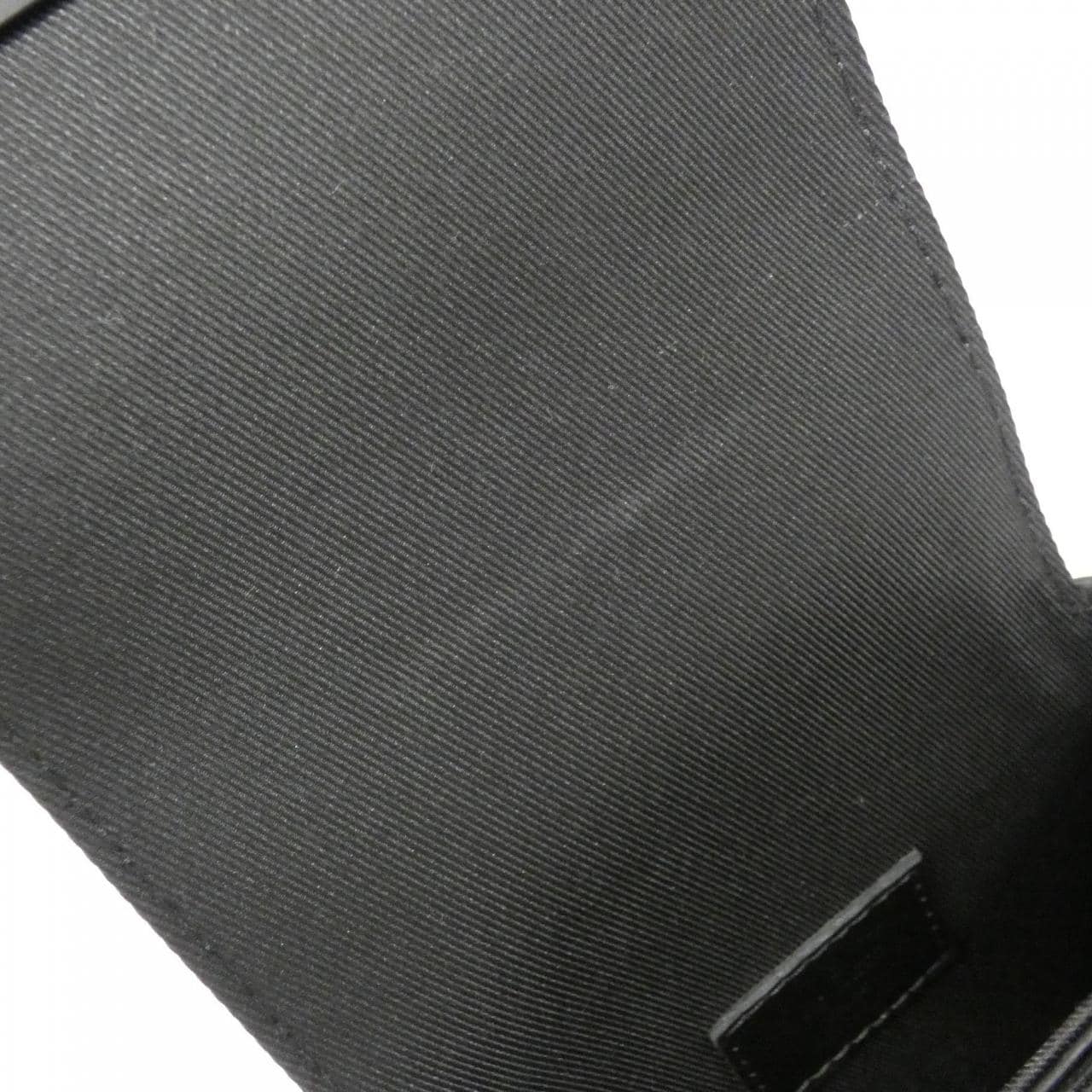 ルイヴィトン モノグラム エクリプス Sロック ヴェルティカル ウエアラブル ウォレット M82252 ショルダーバッグ