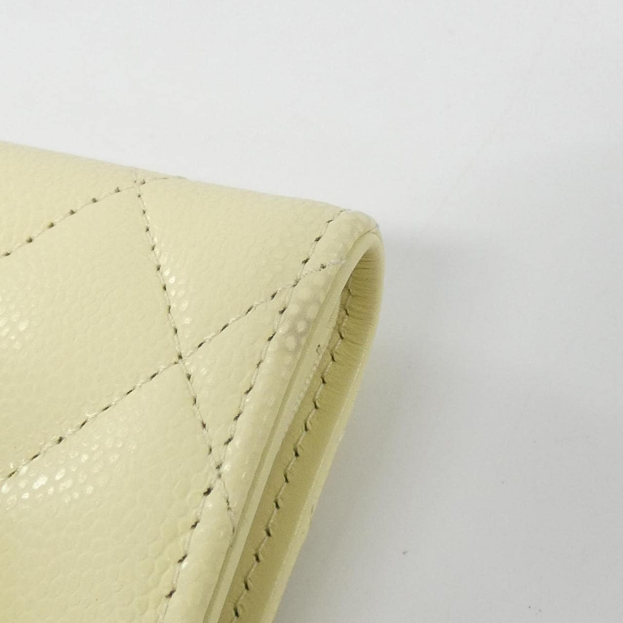 シャネル タイムレスクラシック ライン AP0230 財布