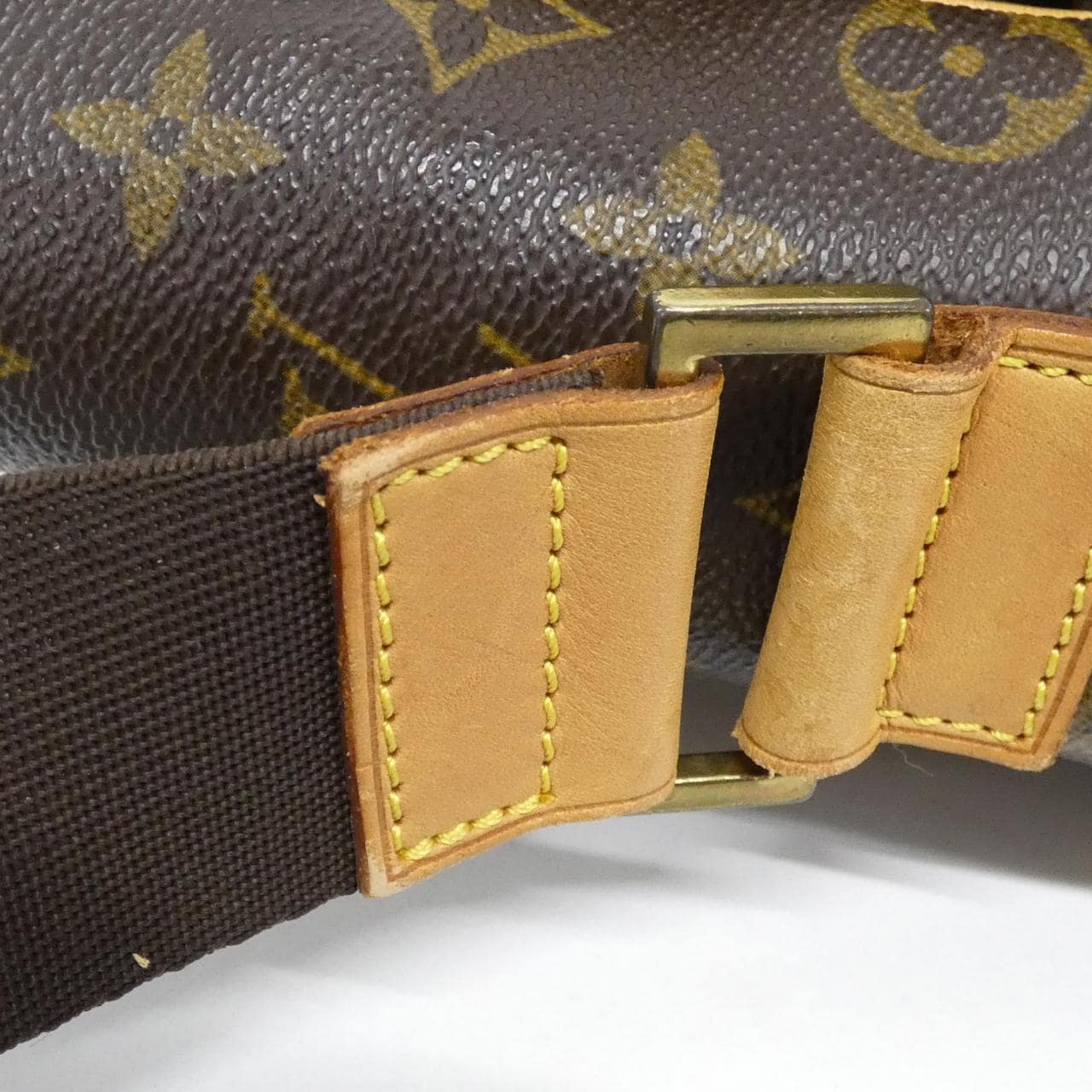 ルイヴィトン モノグラム アベス M45257 ショルダーバッグ