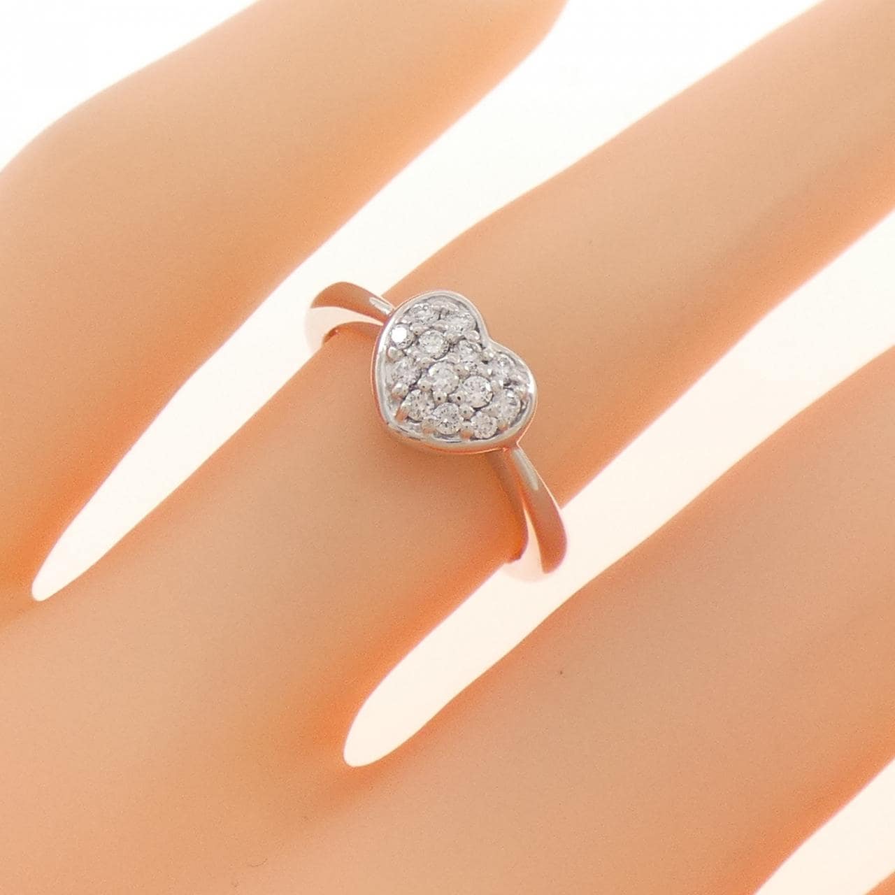 K18WG ハート パヴェ ダイヤモンド リング 0.15CT