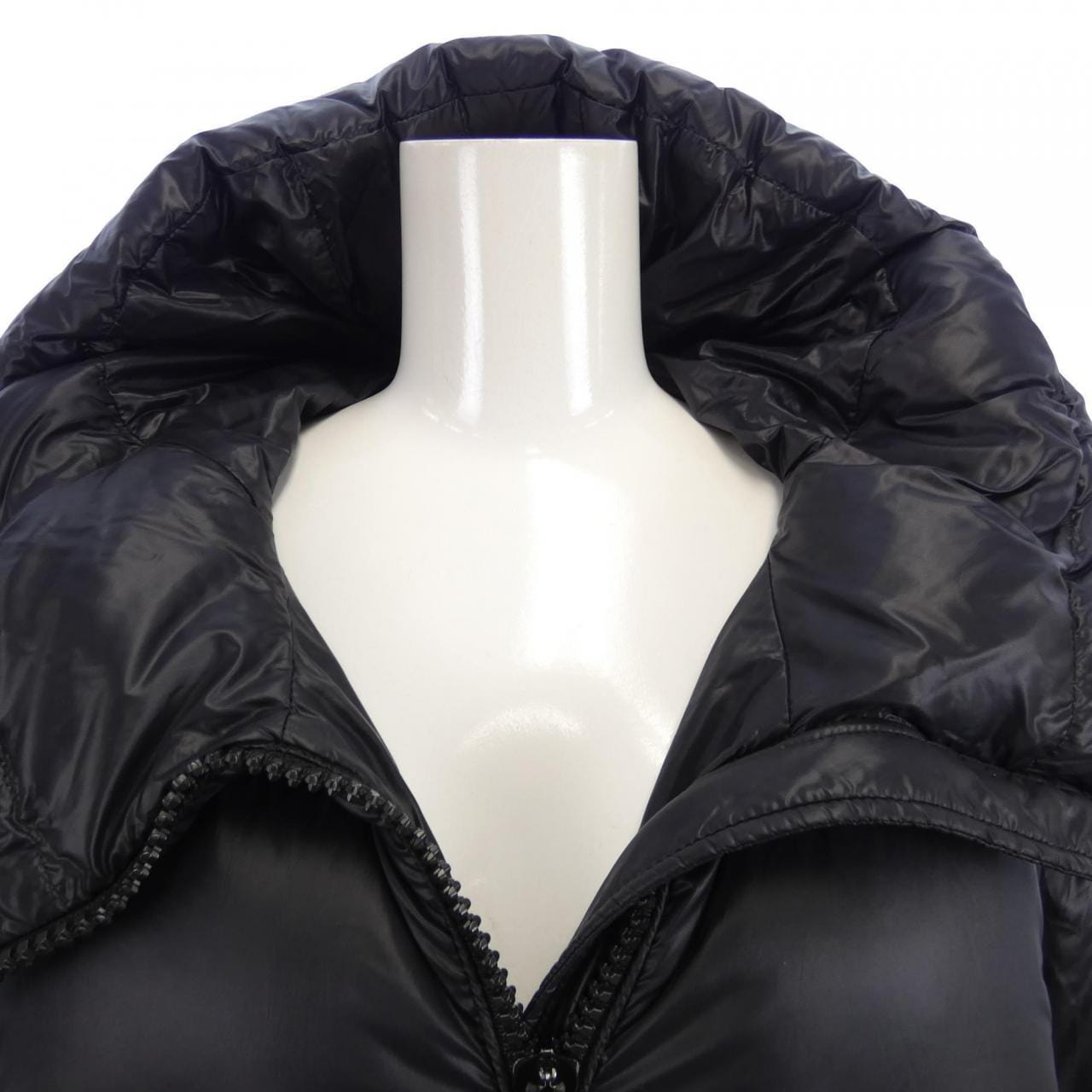 MONCLER MONCLER Down Jacket