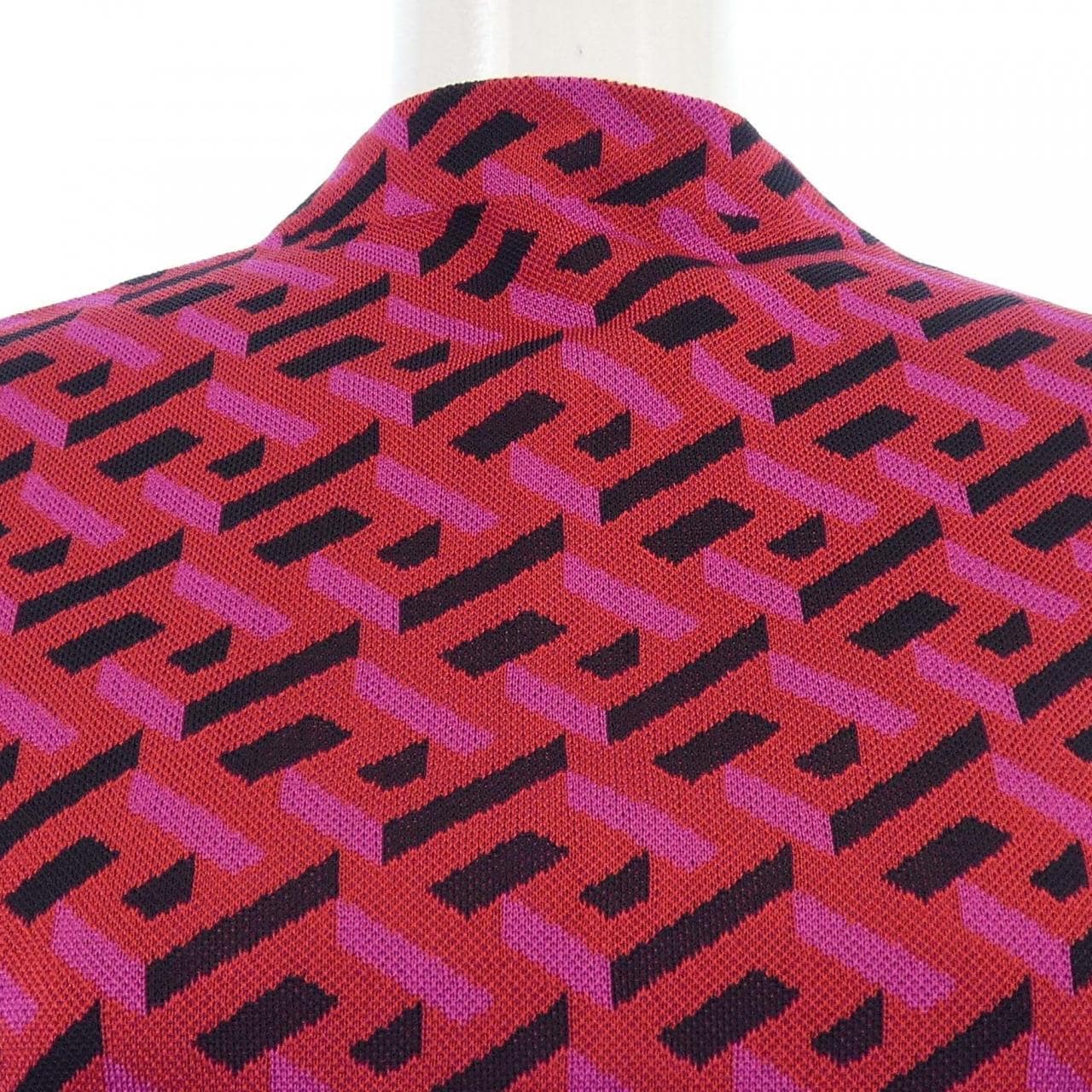 ヴェルサーチェ VERSACE 1001920 1A05143 トップス