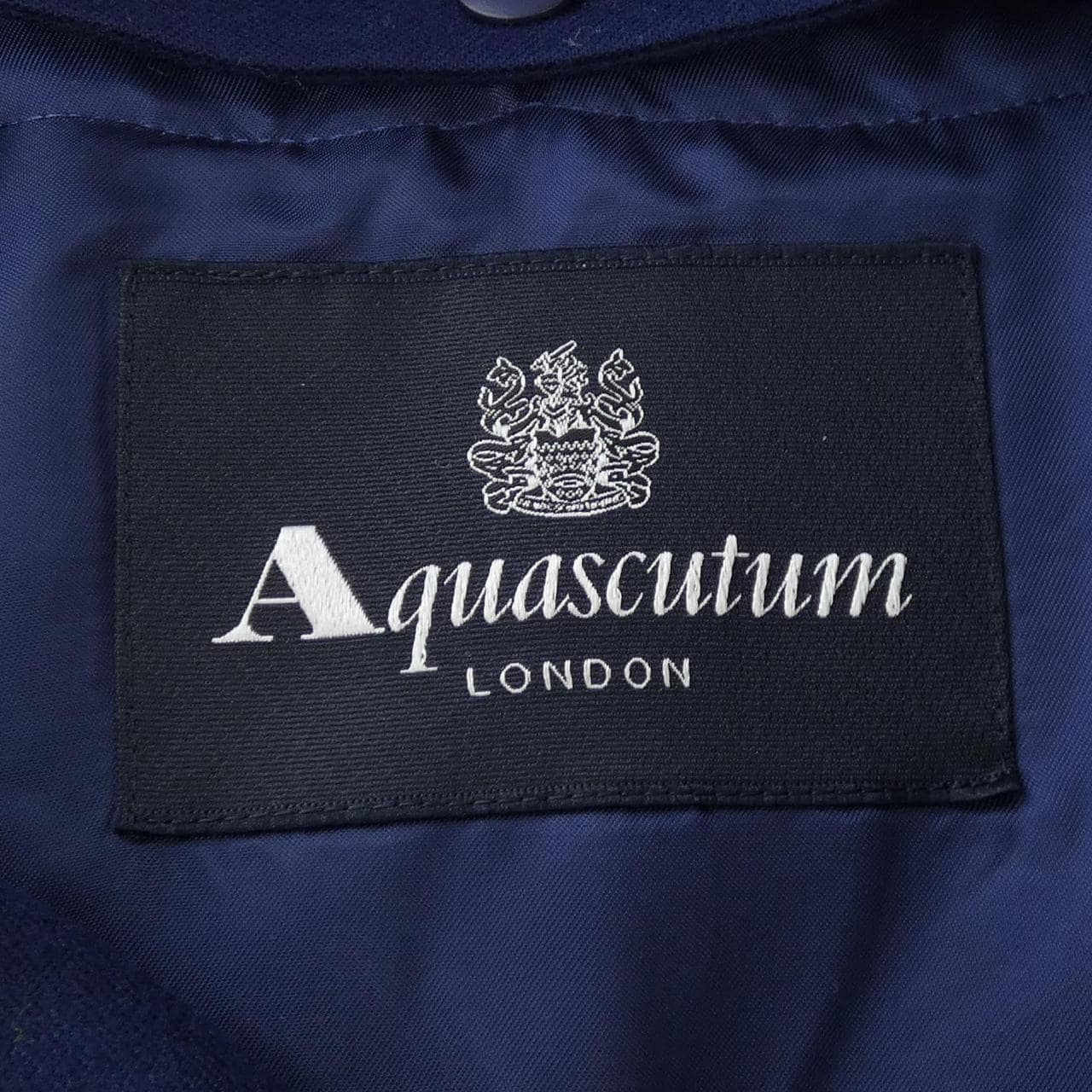 アクアスキュータム Aquascutum トレンチコート