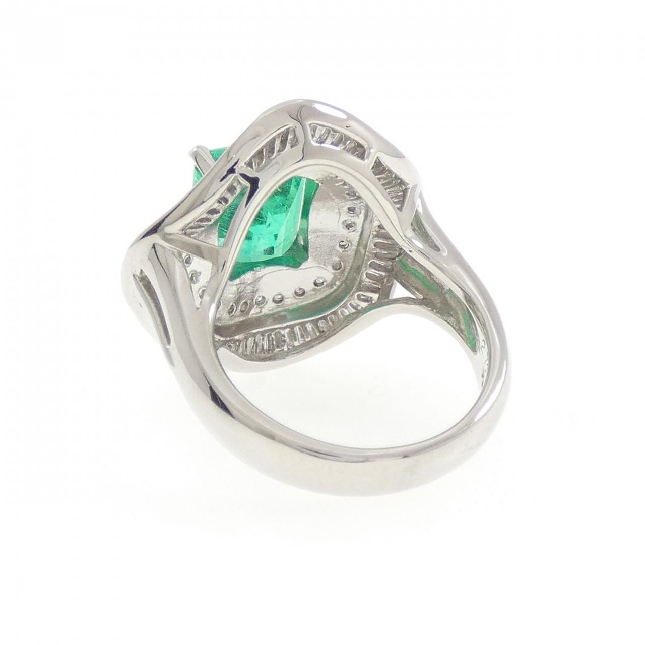 PT900 エメラルド リング 2.72CT コロンビア産
