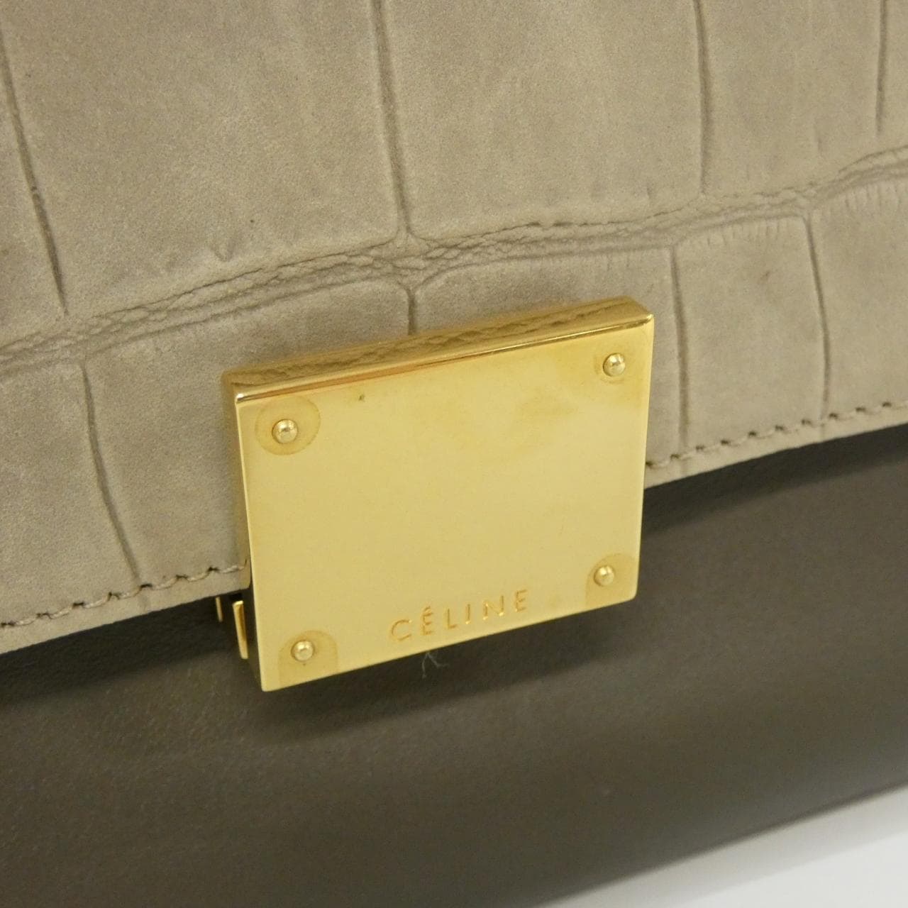 セリーヌ スモール トラペーズ 174683XDD バッグ