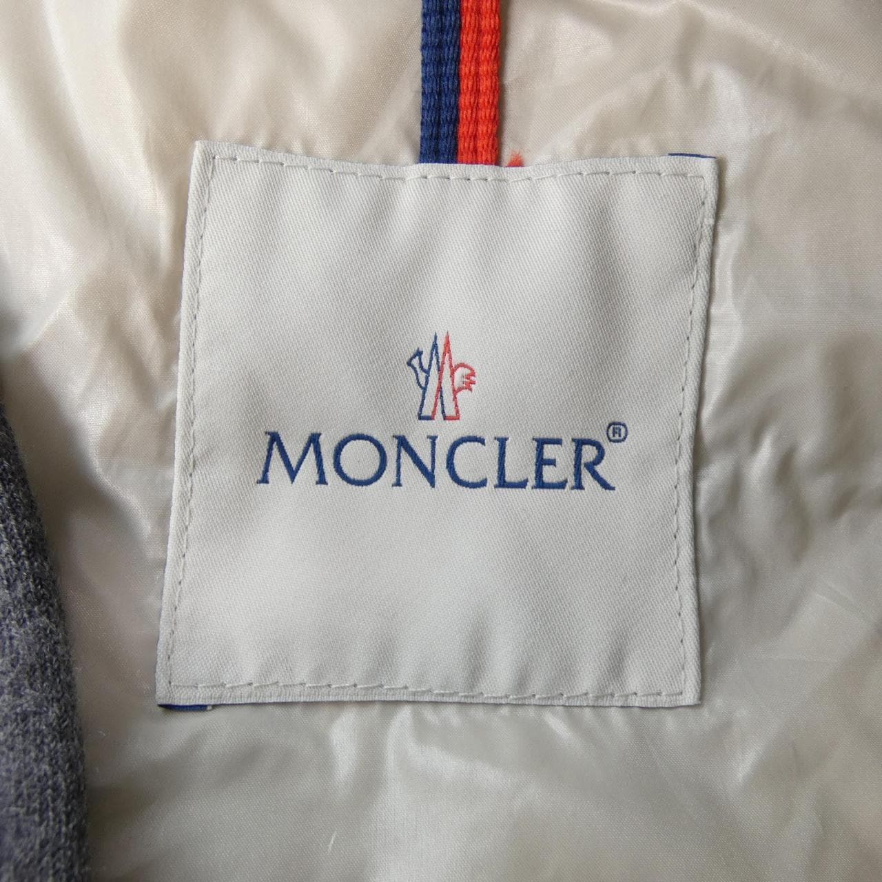 モンクレール MONCLER BRESLE ダウンジャケット