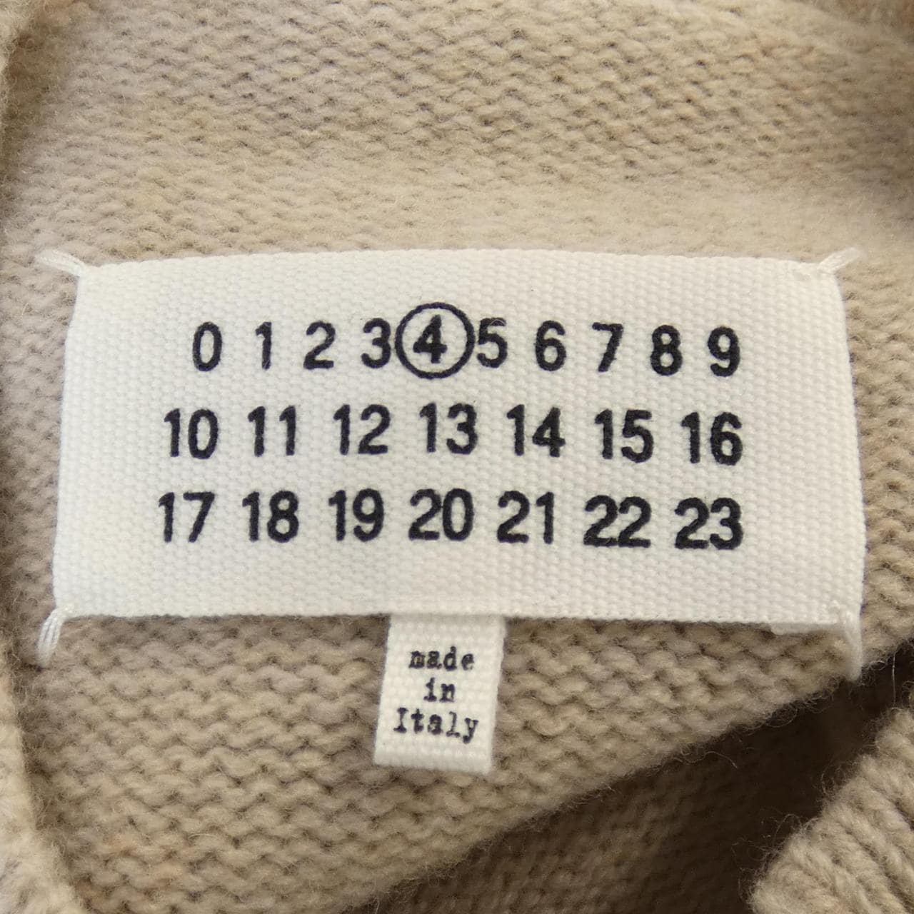 メゾンマルジェラ Maison Margiela S51GP0200 ニット