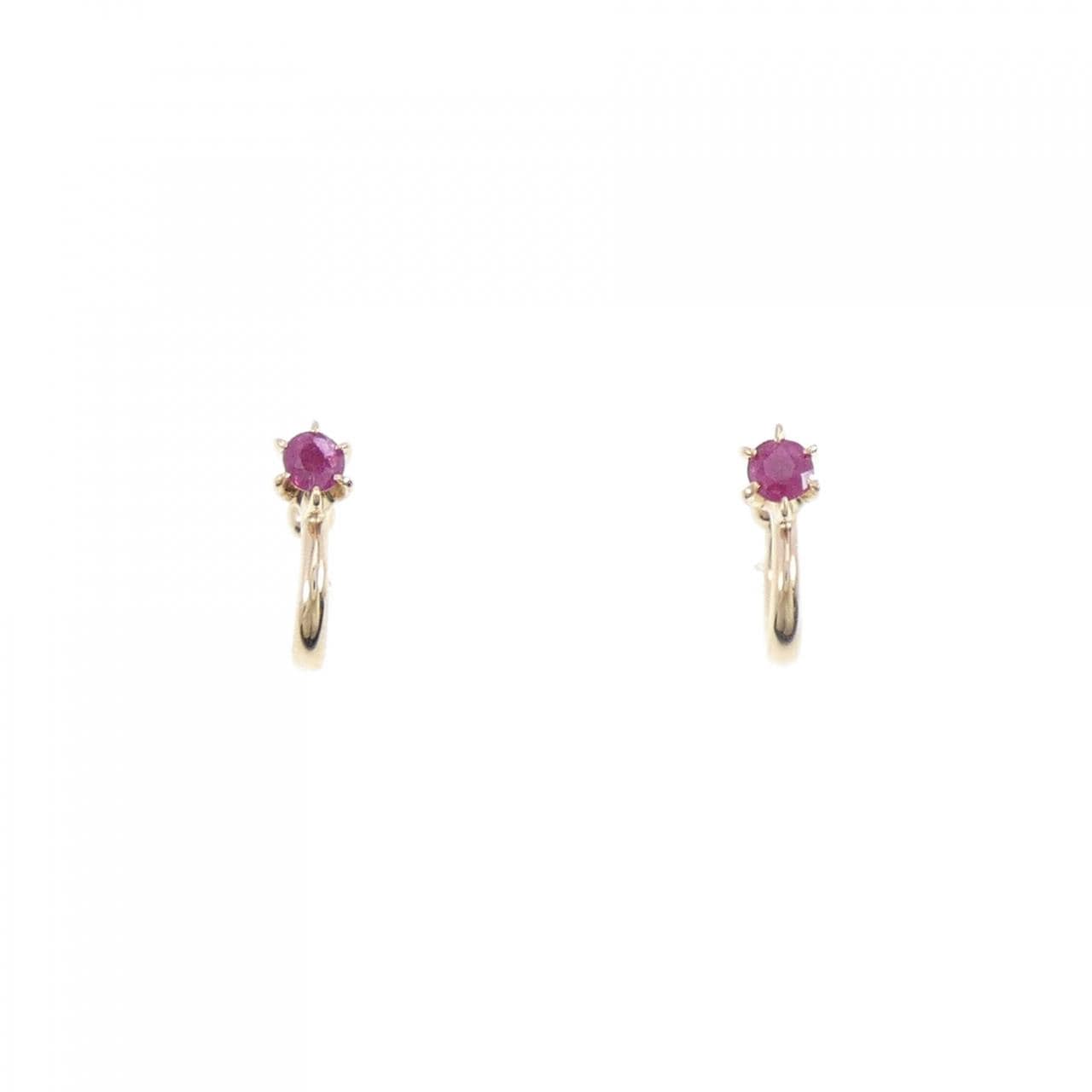 4゜C ruby earrings