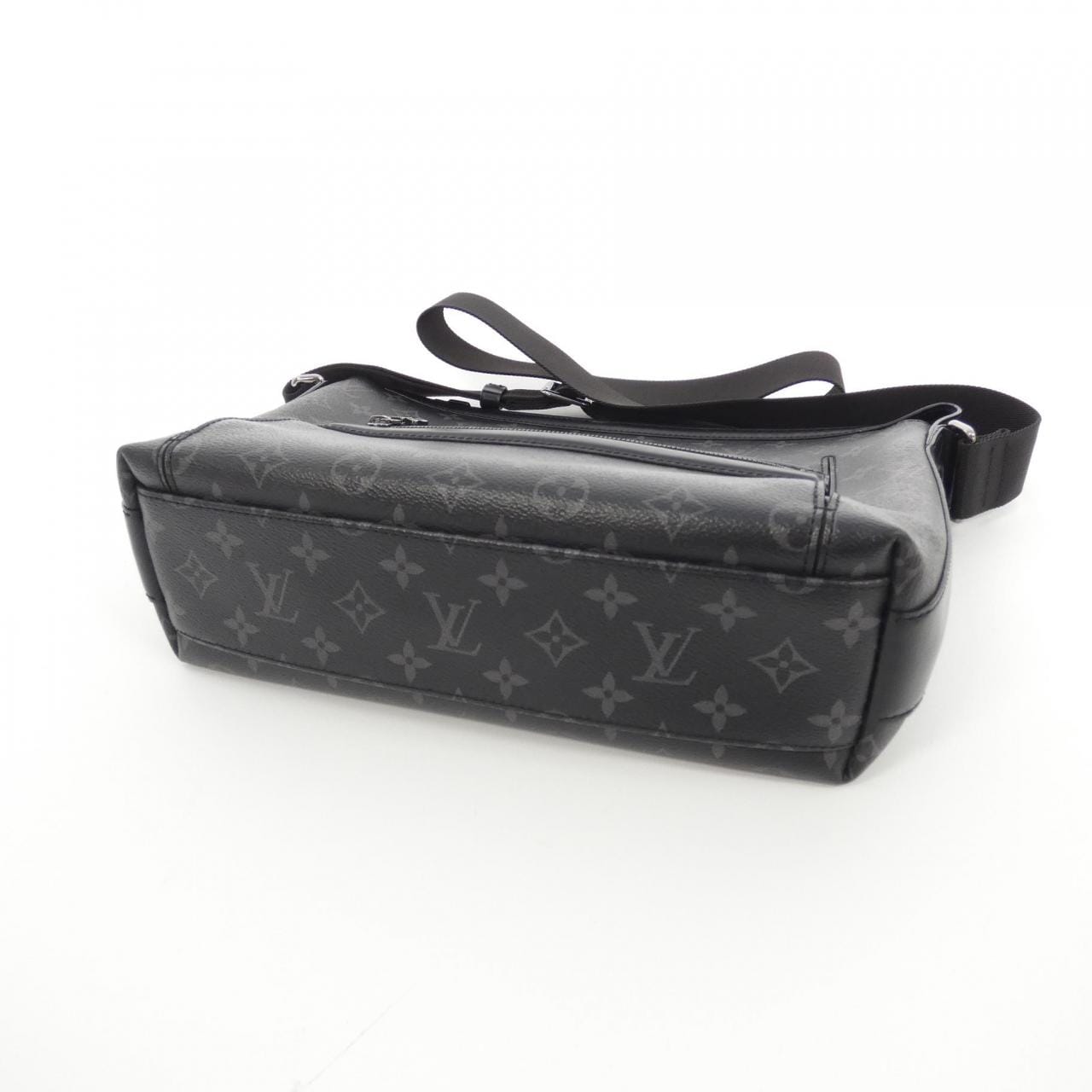 LOUIS VUITTON Monogram Eclipse Odyssey Messenger PM M44223 Shoulder Bag