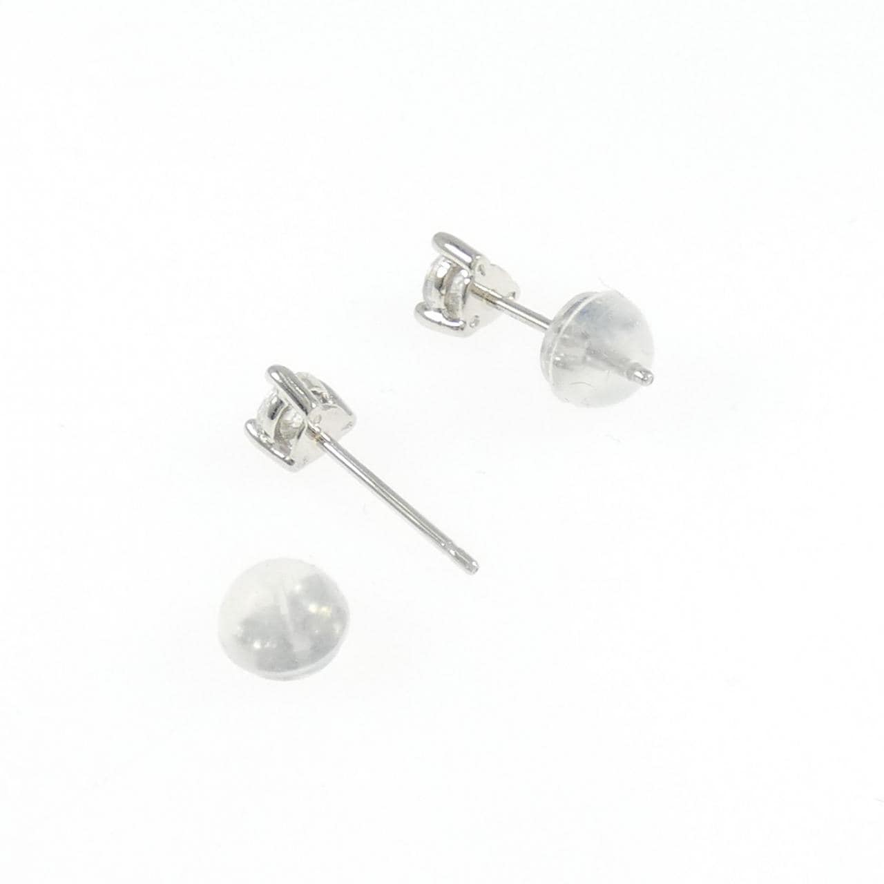 PT900 ダイヤモンド ピアス 0.30CT