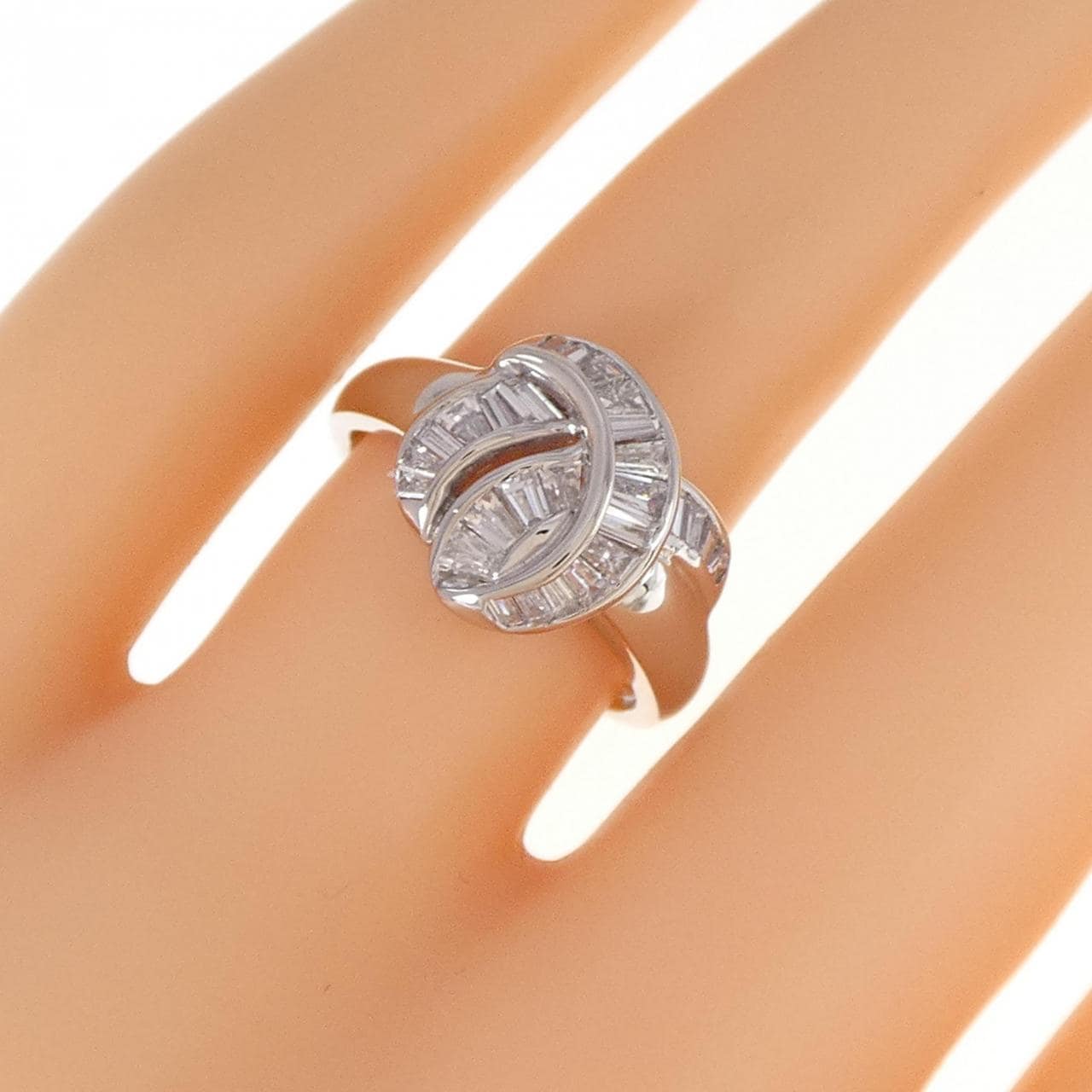 PT ダイヤモンド リング 0.90CT