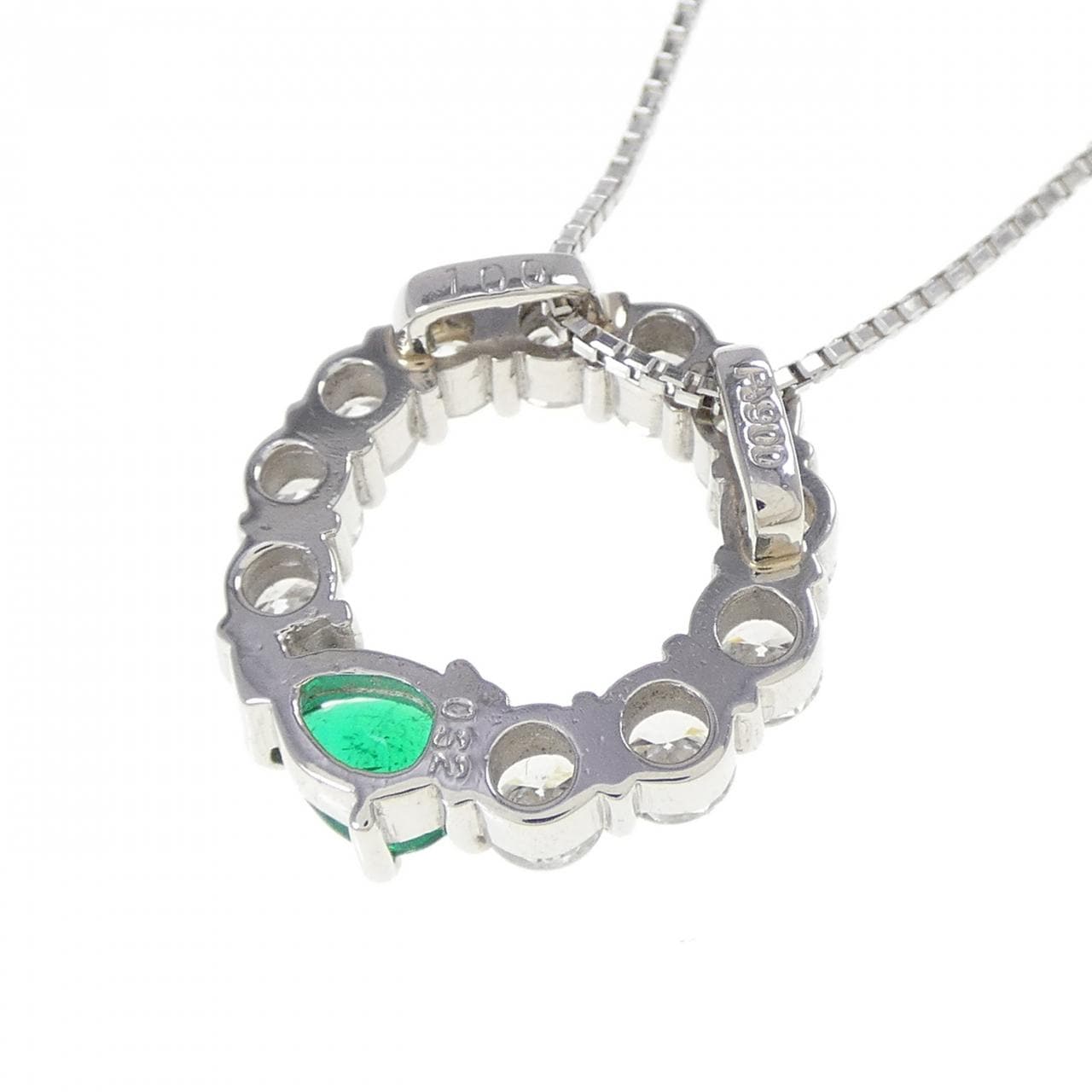 PT900/PT850 エメラルド ネックレス 0.32CT