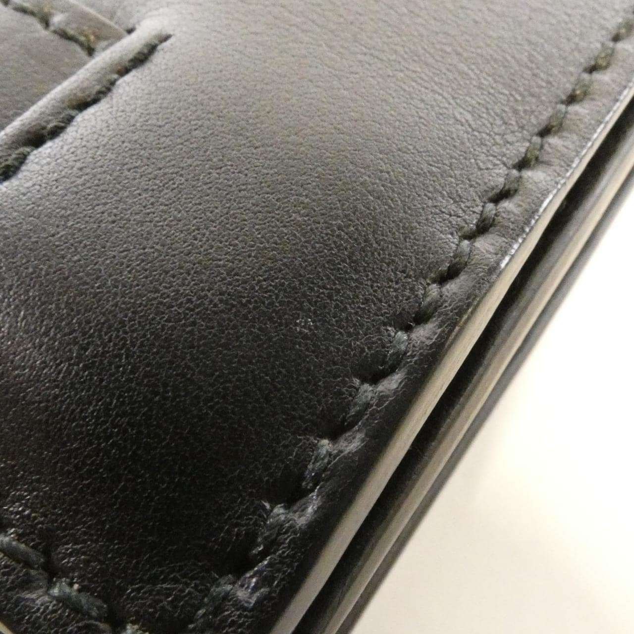 クリスチャンディオール ジャディオール チェーンウォレット