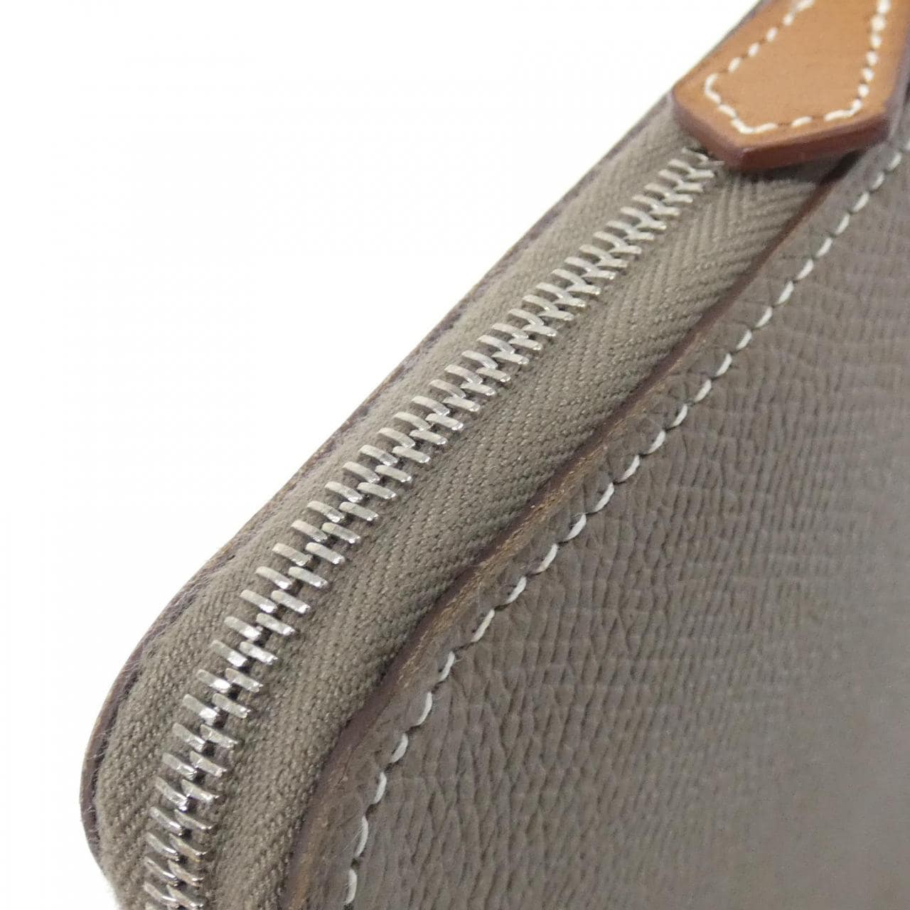 エルメス DELLA CAVALLERIA シルク イン クラシック 069645CK 財布