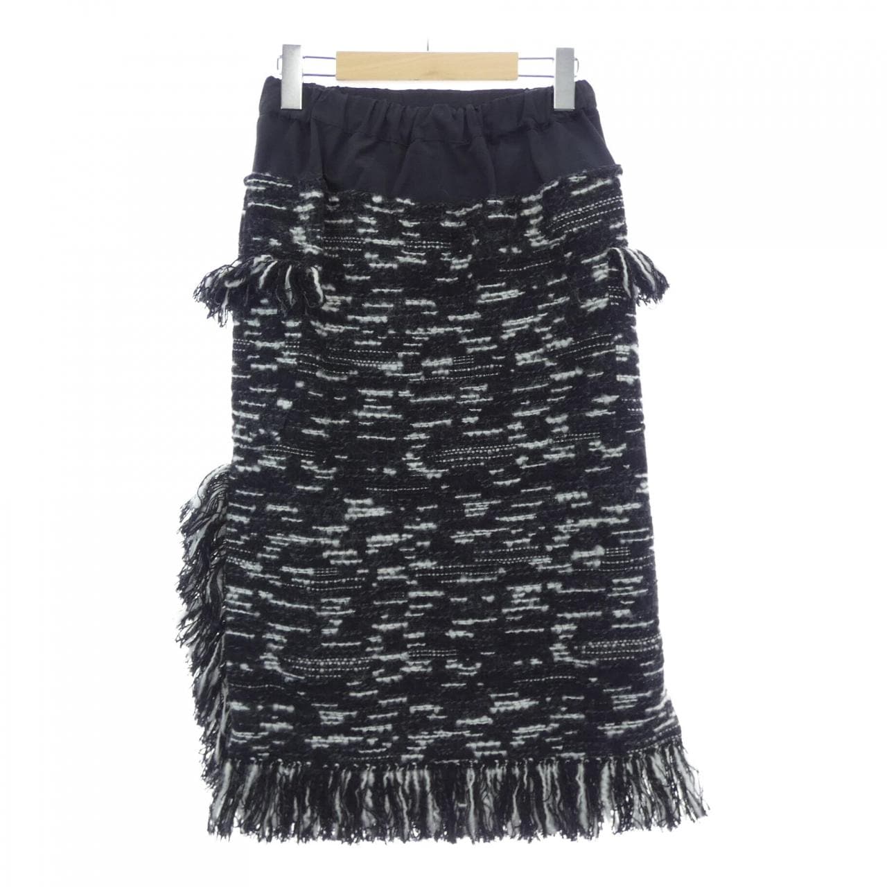 サカイ SACAI 24-07586. スカート