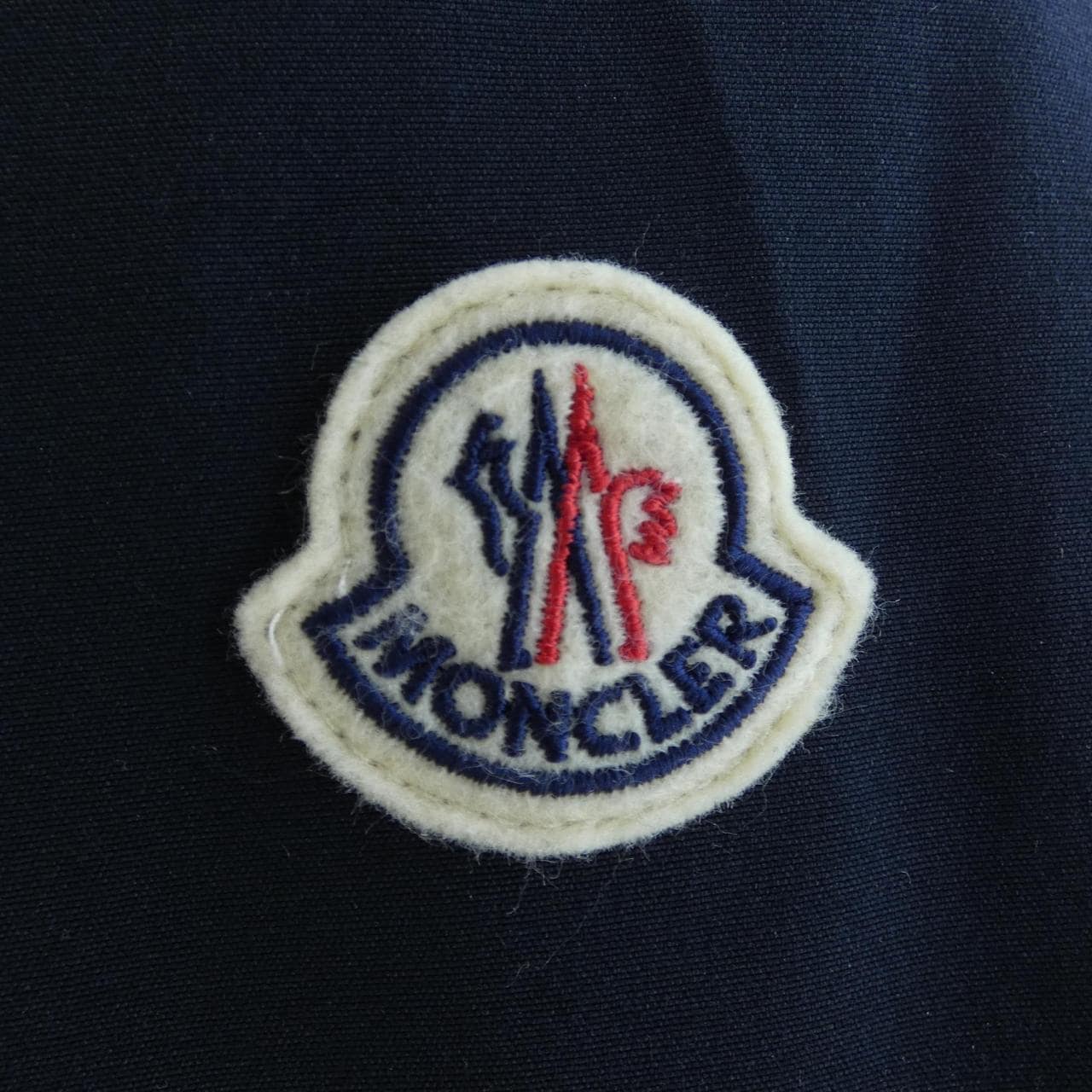 モンクレール MONCLER PREFOUNS ダウンジャケット