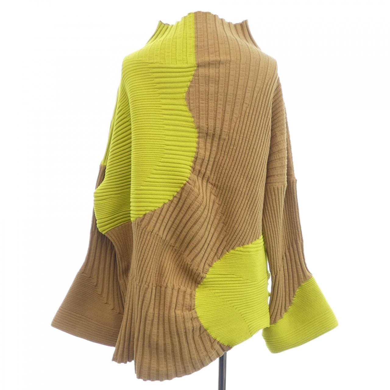 イッセイミヤケ ISSEY MIYAKE IM23KM251 ニット