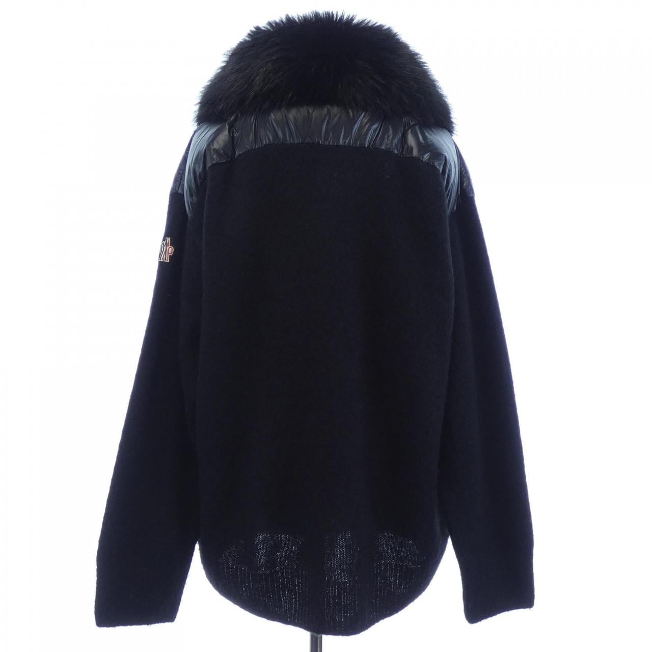 モンクレール MONCLER G20989B00002 ダウンジャケット