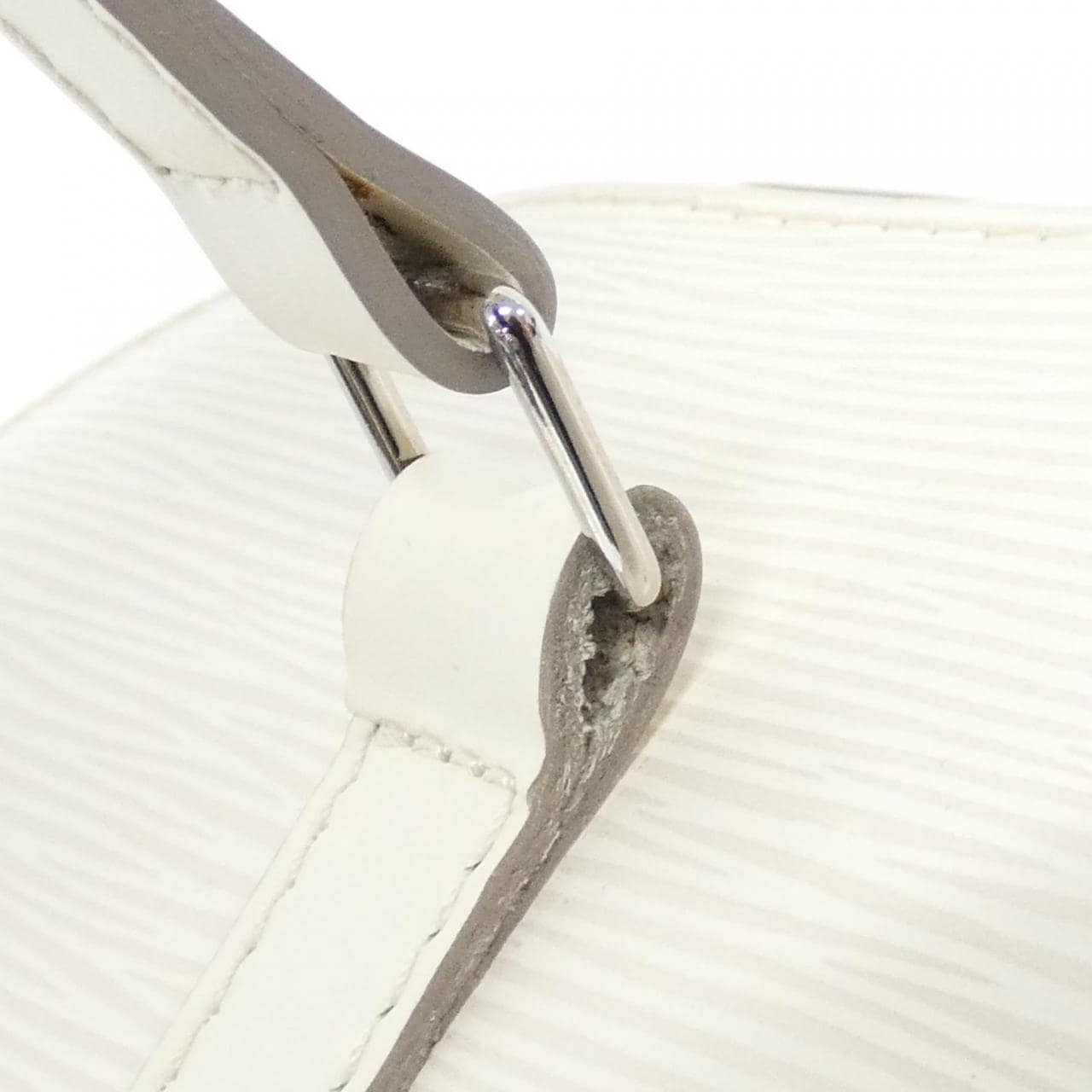 ルイヴィトン エピ スフロ M5286J バッグ