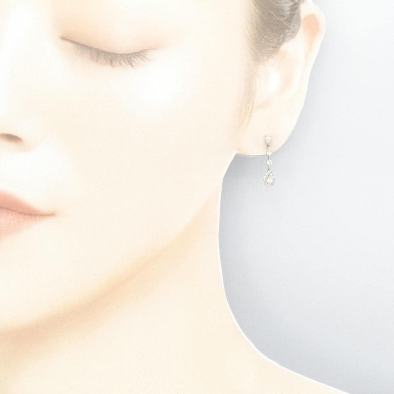 【新品】PT900 ダイヤモンド ピアス 0.60CT