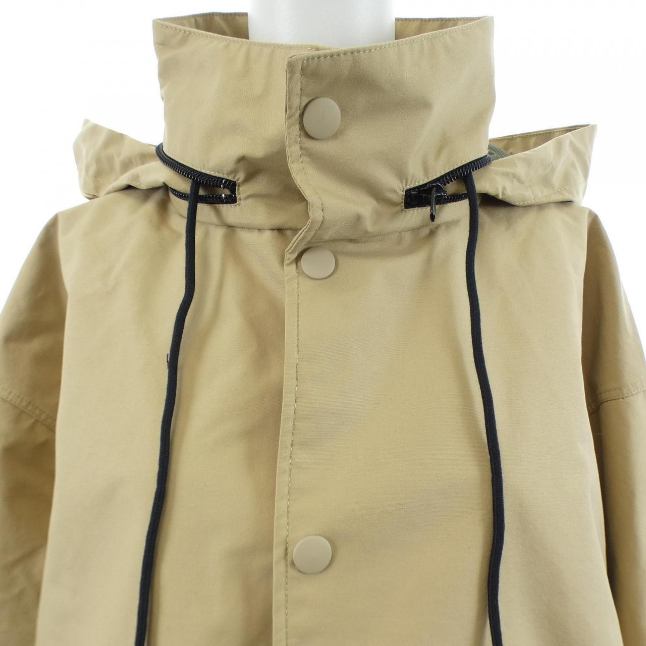 バレンシアガ BALENCIAGA 556168 TCO11 ブルゾン