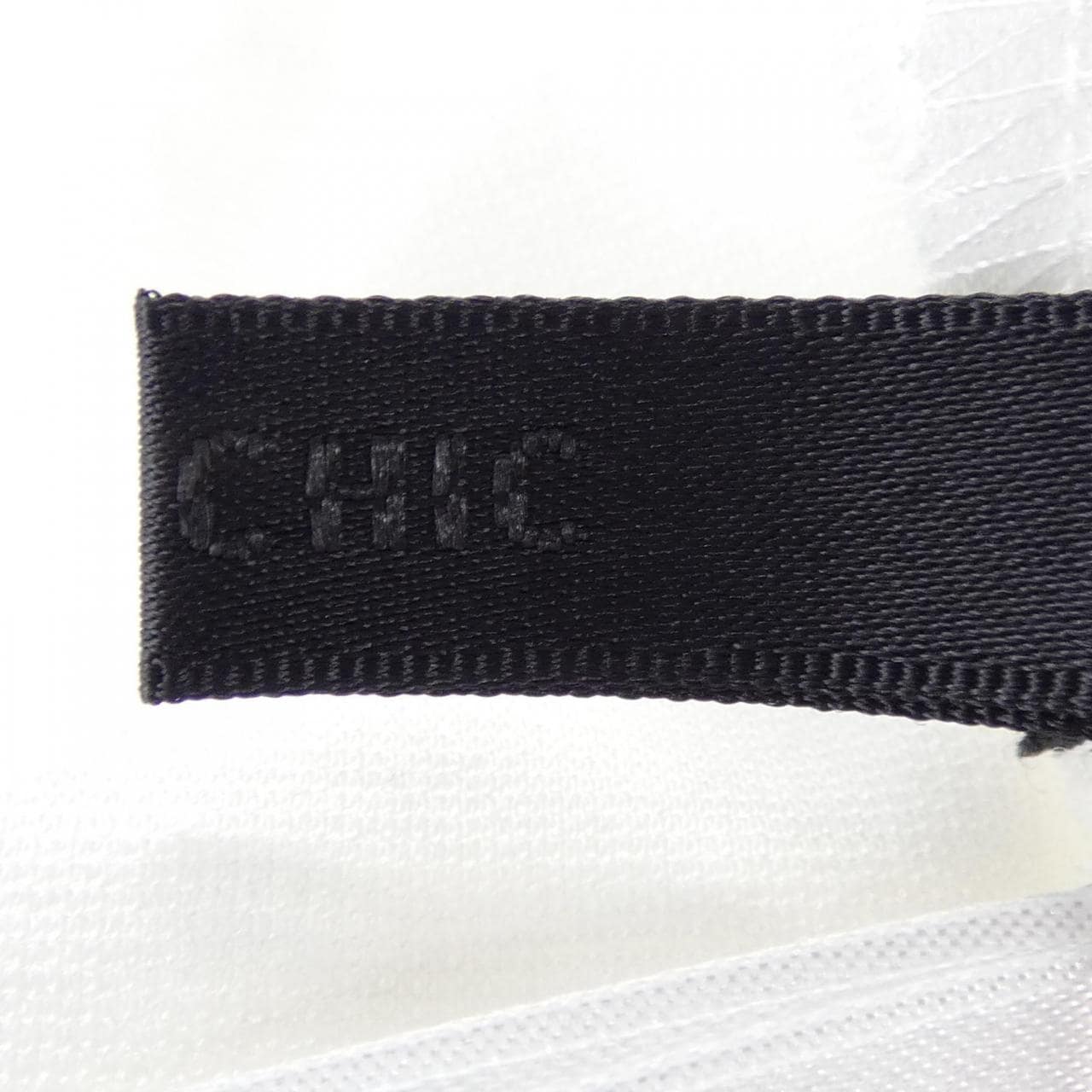 トゥービーシック TO BE CHIC Tシャツ