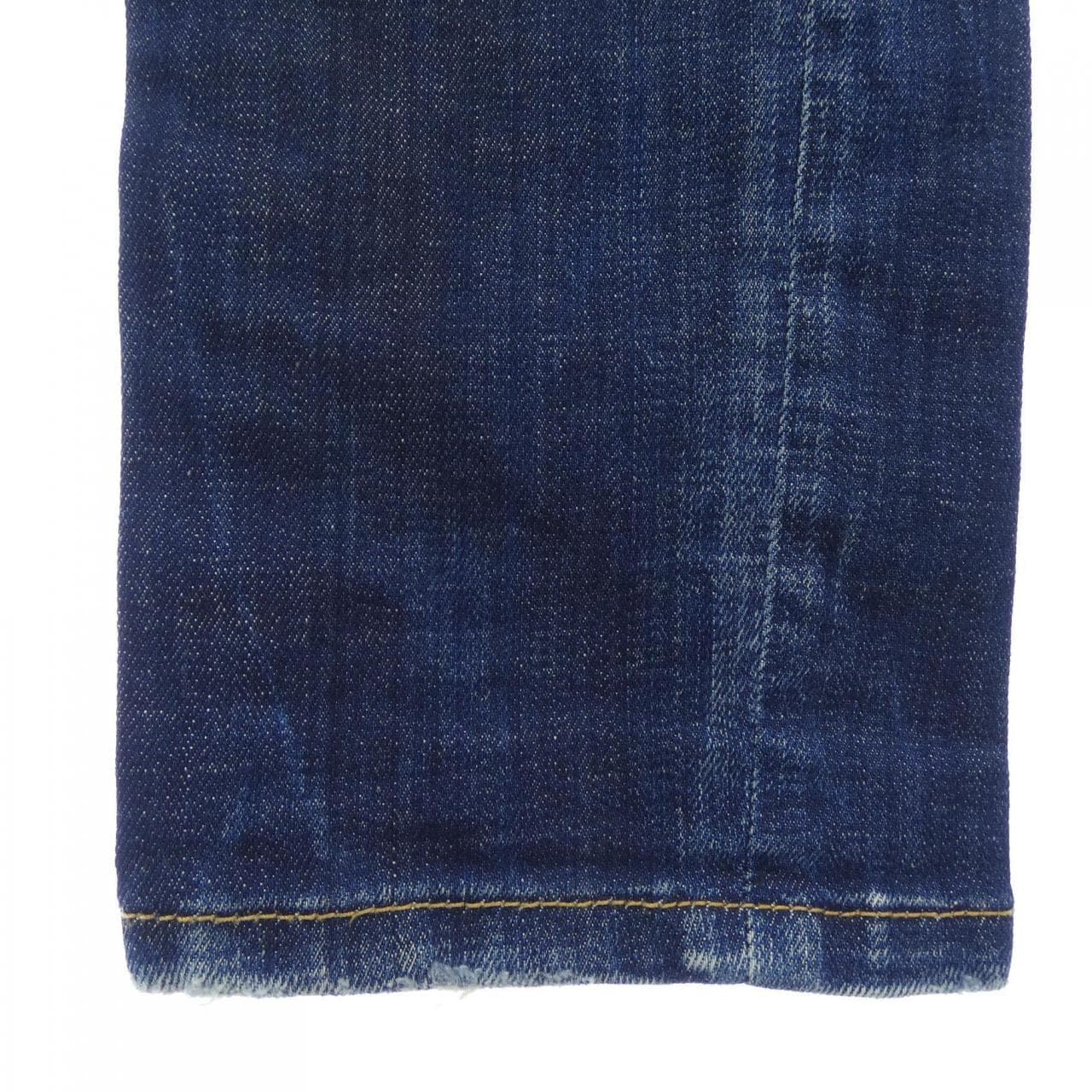 ディースクエアード DSQUARED2 S71LB0631 ジーンズ