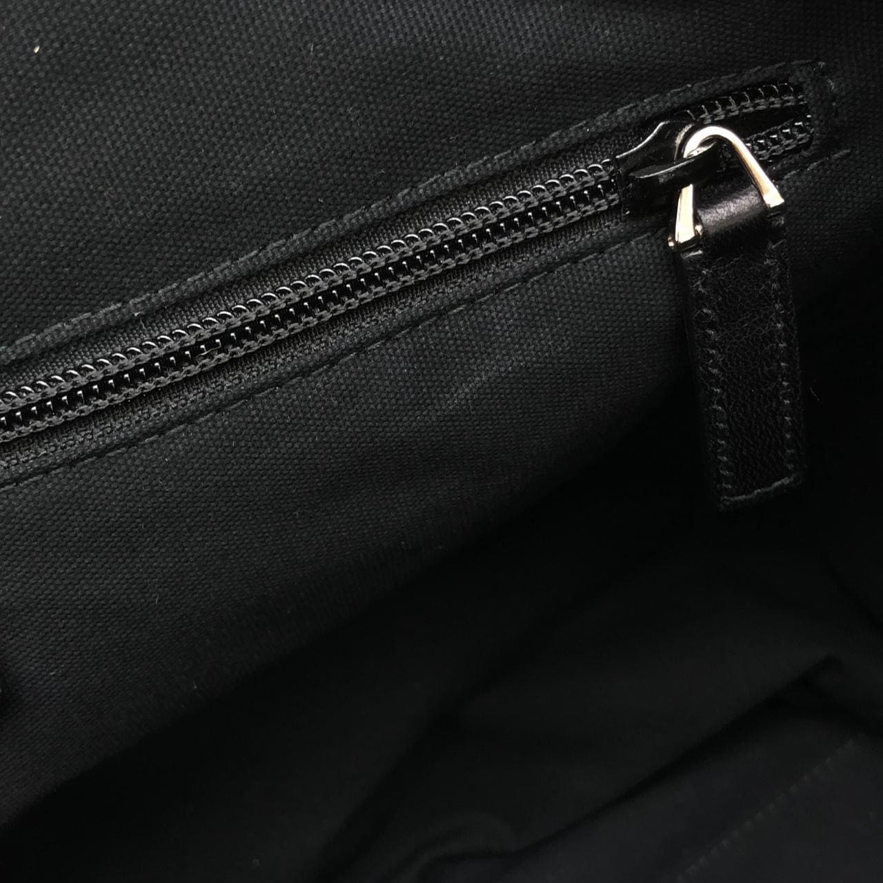 【ヴィンテージ】イヴサンローラン 202128 BEF0N バッグ