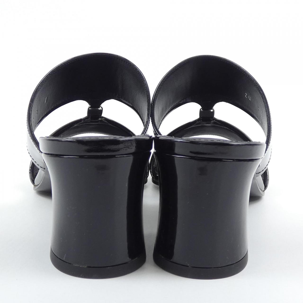 サルヴァトーレフェラガモ SALVATORE FERRAGAMO サンダル