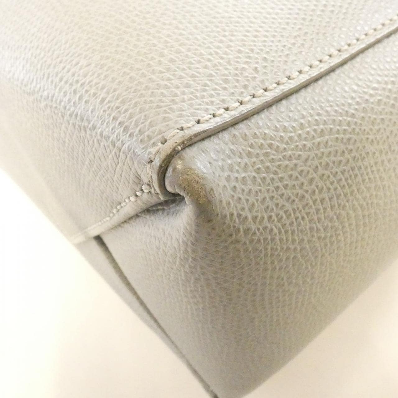 セリーヌ バーティカル カバ スモール 176183XBA バッグ