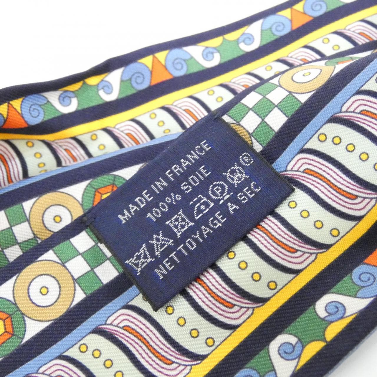 エルメス HARNAIS EN ROSACE ツイリー 063853S スカーフ