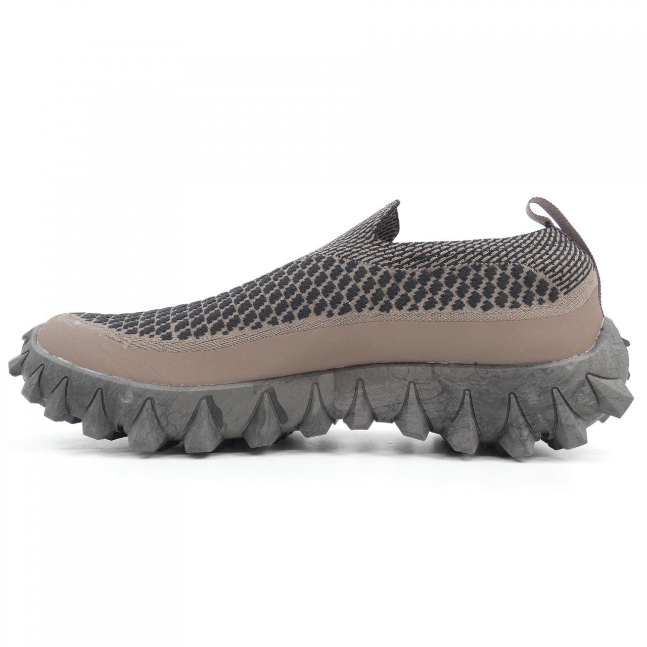 サロモン SALOMON スニーカー