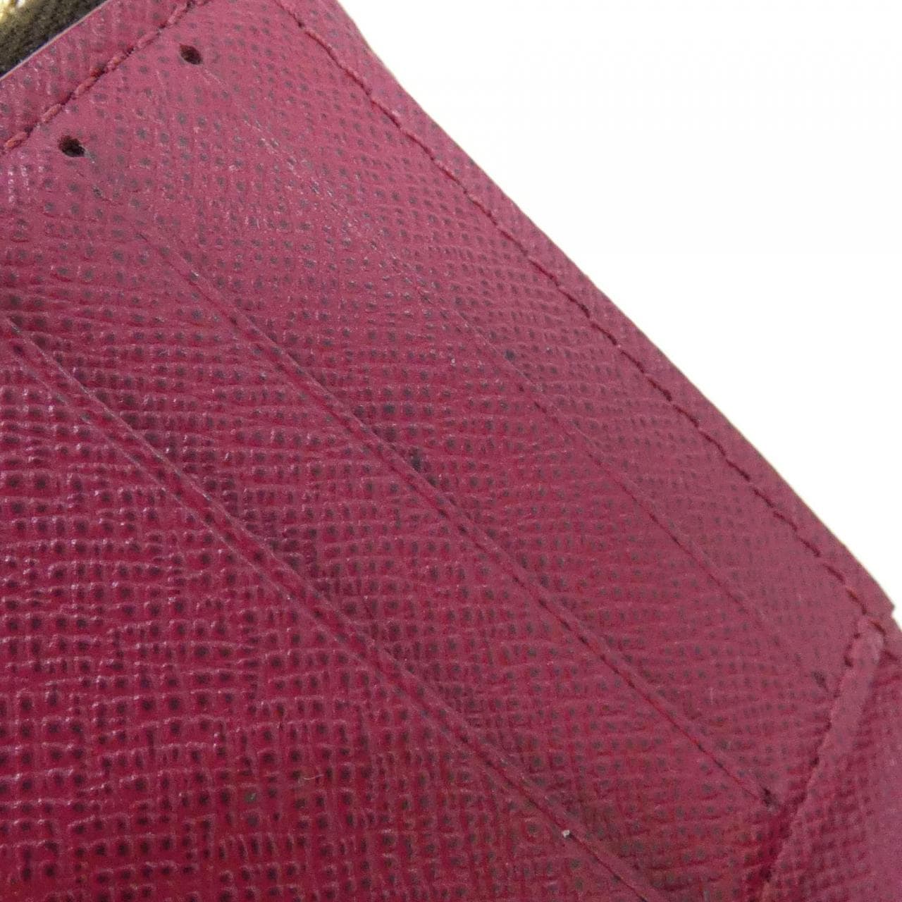 ルイヴィトン モノグラム ポルトフォイユ ヴィクトリーヌ M41938 財布