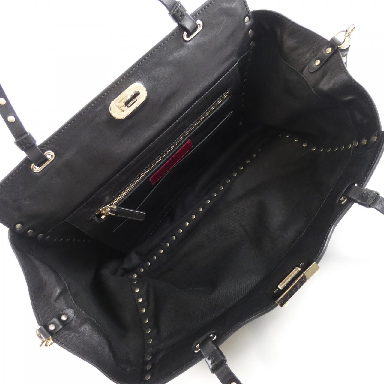 ヴァレンティノガラヴァーニ EWB00970 ABOL03 バッグ