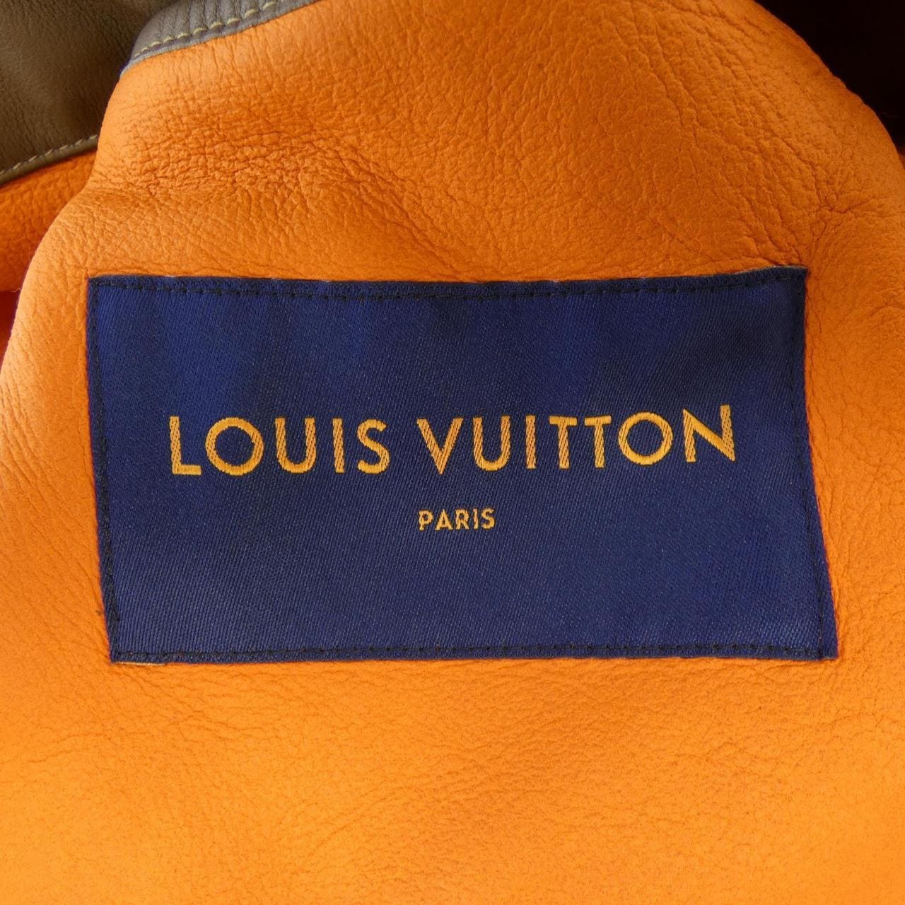 ルイヴィトン LOUIS VUITTON HFK85EGYW コート