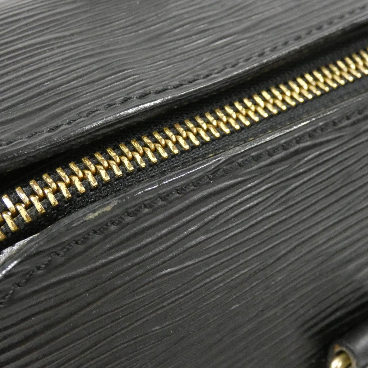 ルイヴィトン エピ スフロ M52222 バッグ