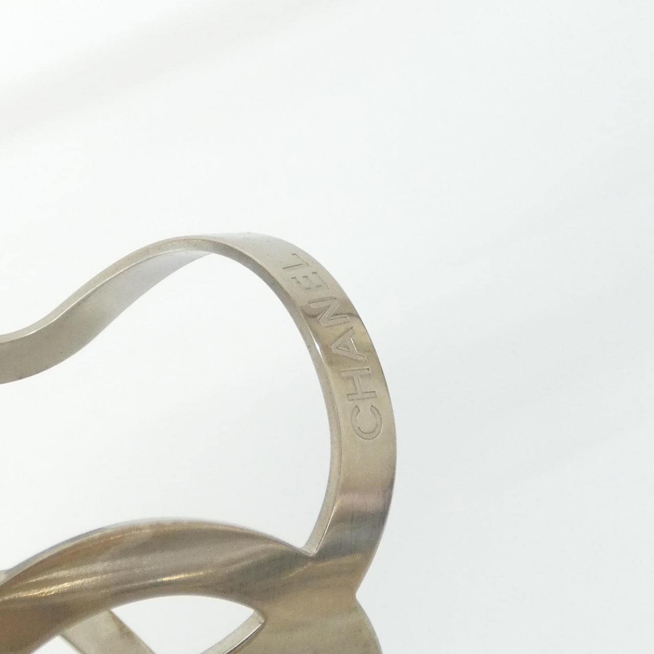 シャネル 96052 バングル