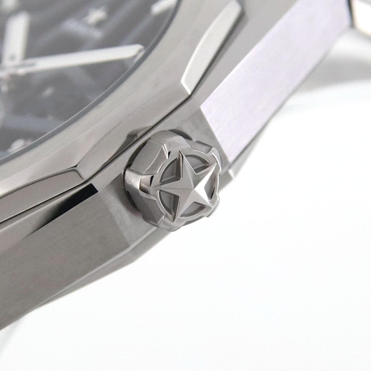 [BRAND NEW] Zenith Defy Skyline Skeleton 03.9300.3620/79.I001 SS Automatic