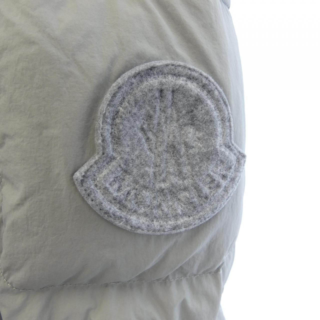 モンクレール MONCLER DOFIDA ダウンジャケット