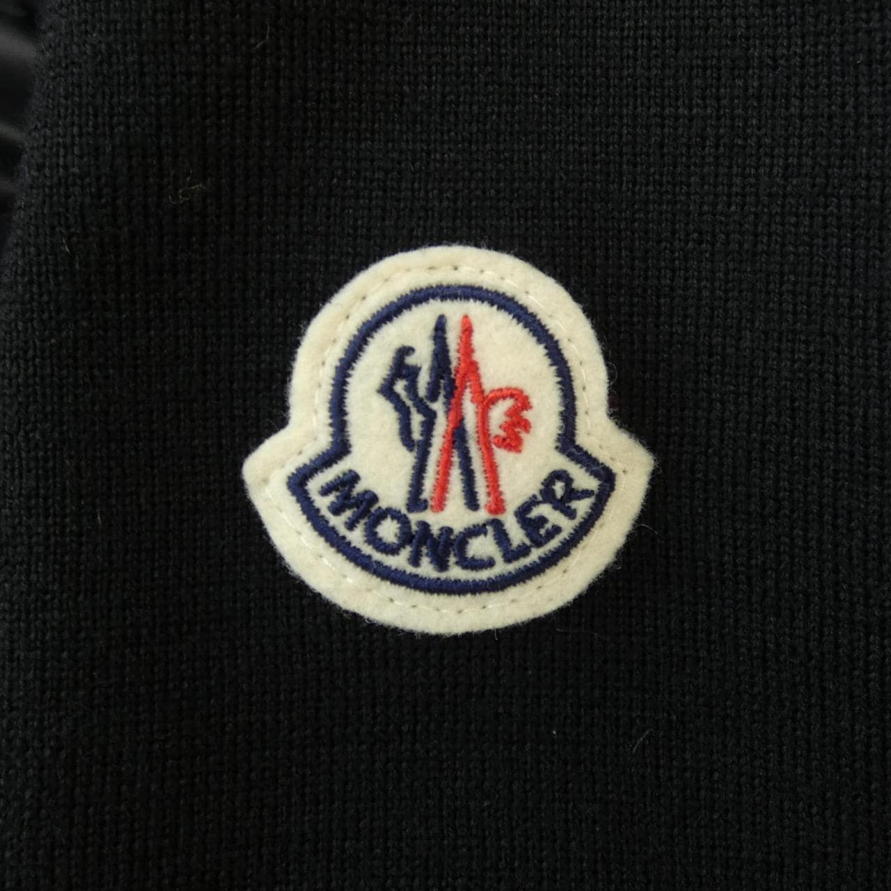 モンクレール MONCLER 20939B51200 ダウンジャケット