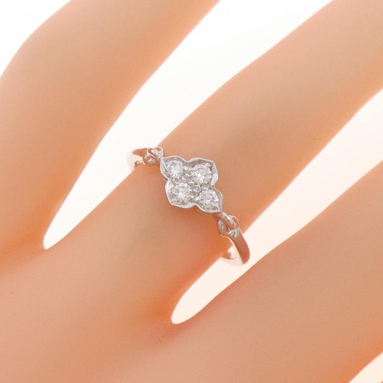 カルティエ インドミステリューズ リング