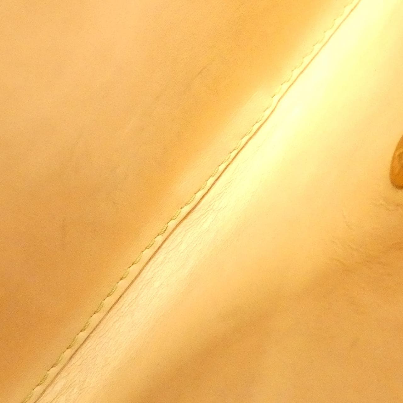 ルイヴィトン マルチカラー ポルト トレゾール インターナショナル M92659 財布